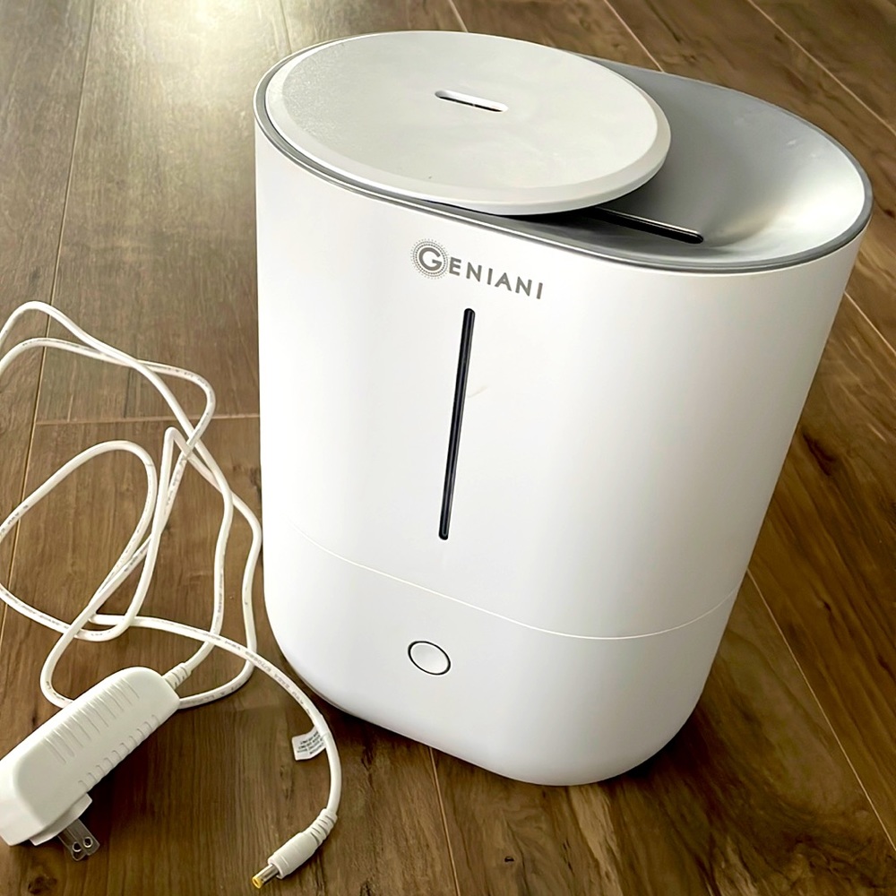 GENIANI - top cool white humidifier 4L